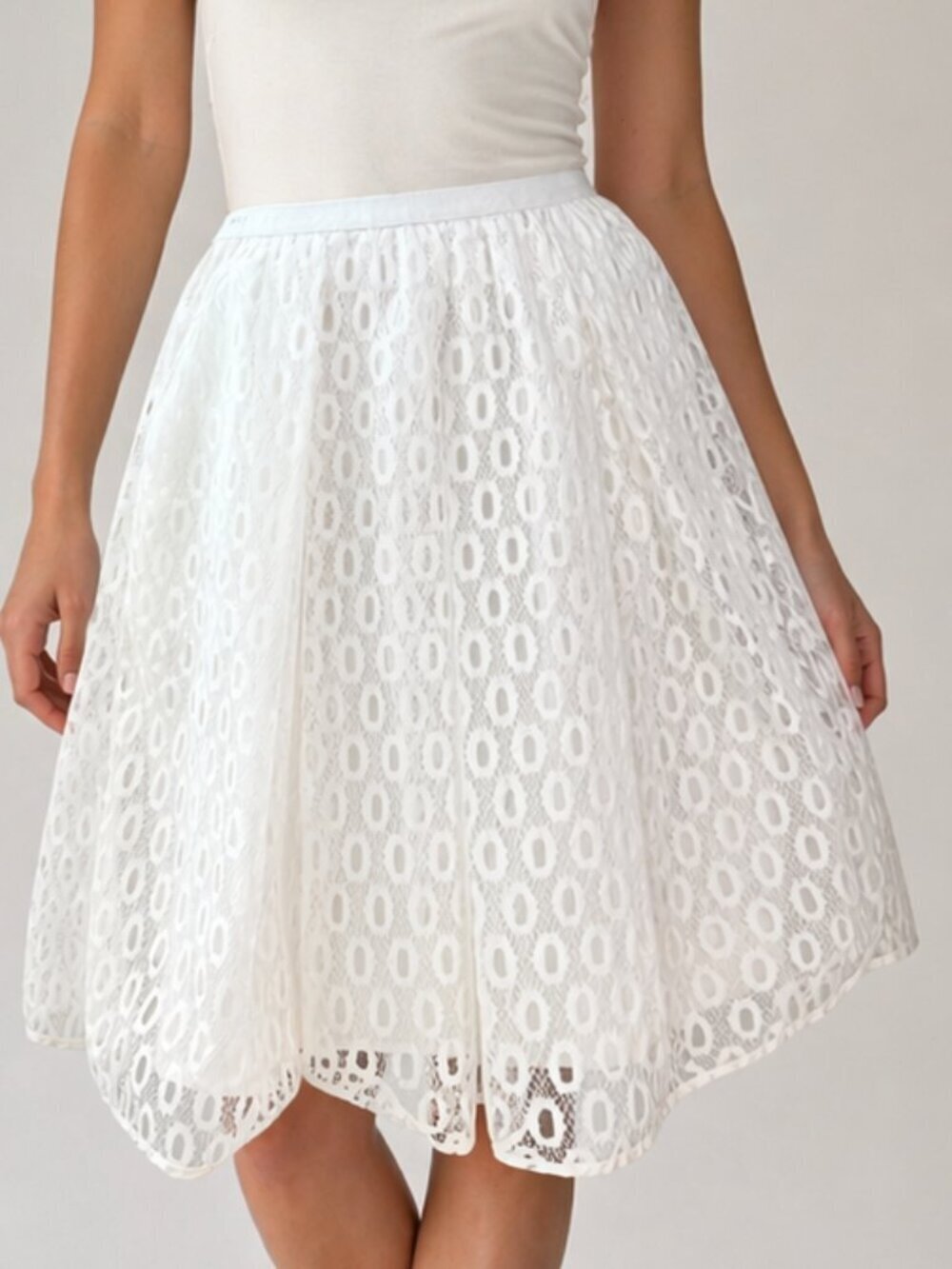 Maeve White Lace A-Line Skirt Size 4 – Pockets, Lightweight, Feminine Summer